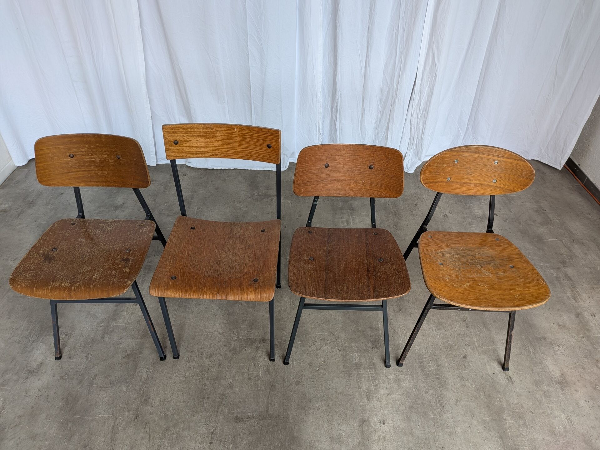 Chaises de salle à manger en bois Stol Kamnik vintage - Yougoslavie des années 1970 - Ensemble de 4
