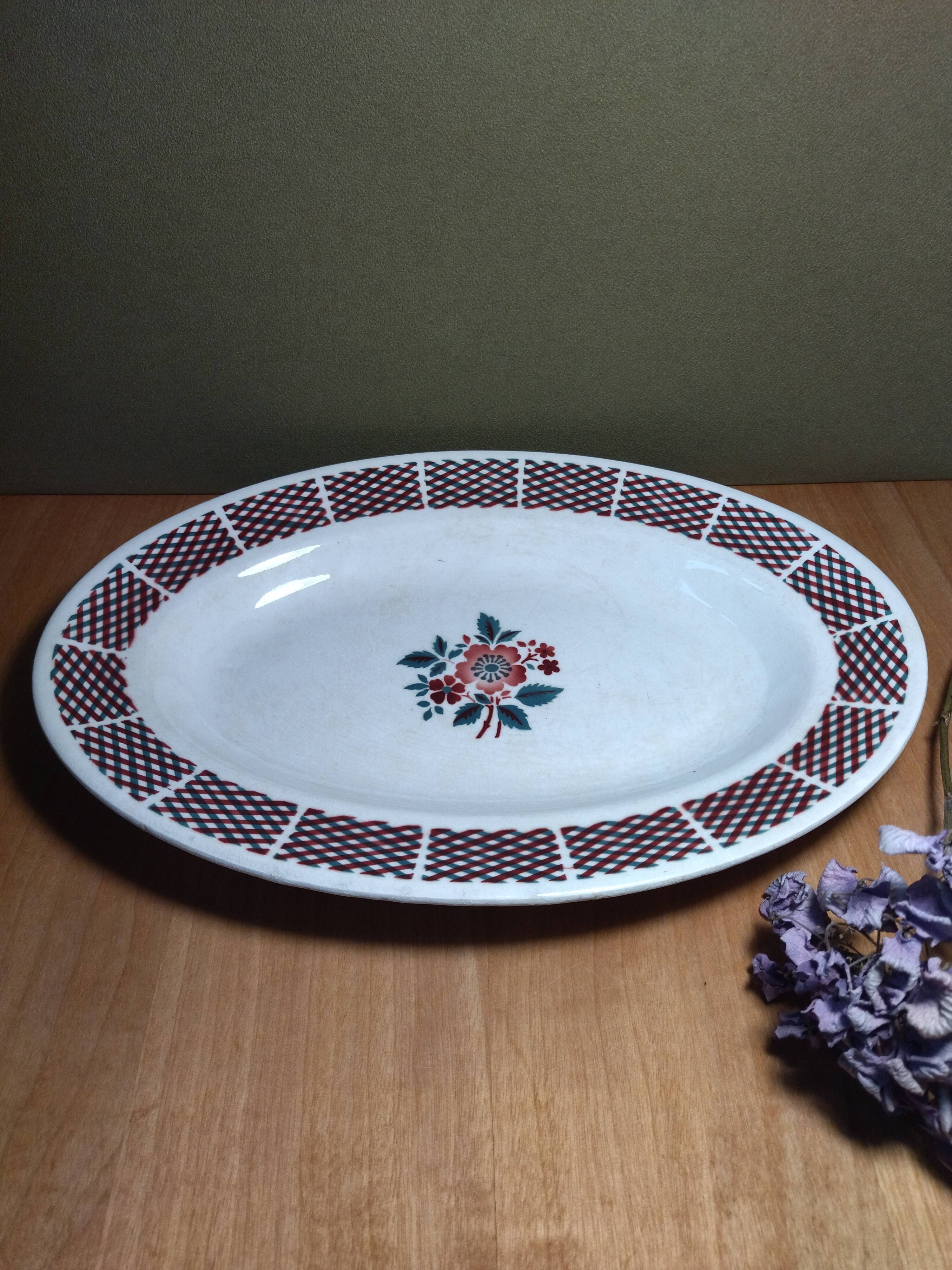 Ancien plat de service motifs fleurs  st amand vintage