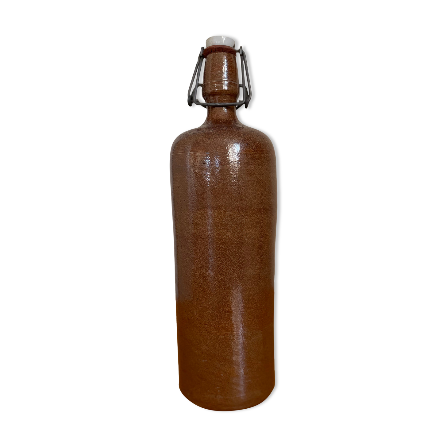 Bouteille en grès marron vintage