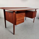 Bureau en teck de Peter Lovig Nielsen Danemark années 60/70