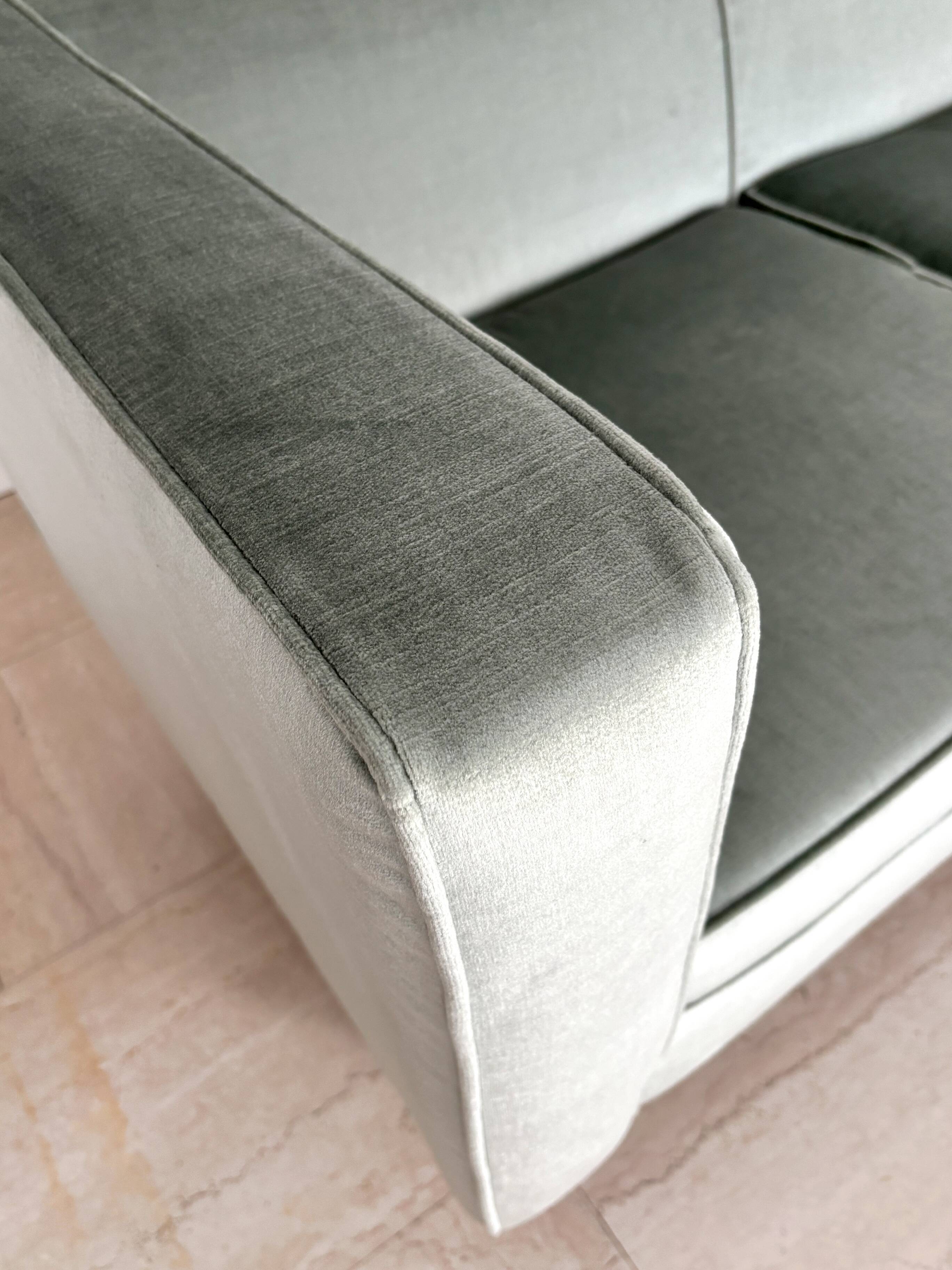 Canapé 2 places en velours Franco Albini pour Poggi, modèle DV33, Italie, années 1960.