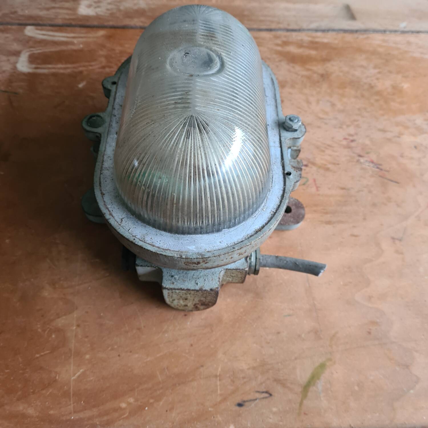 MAPELEC industrial porthole