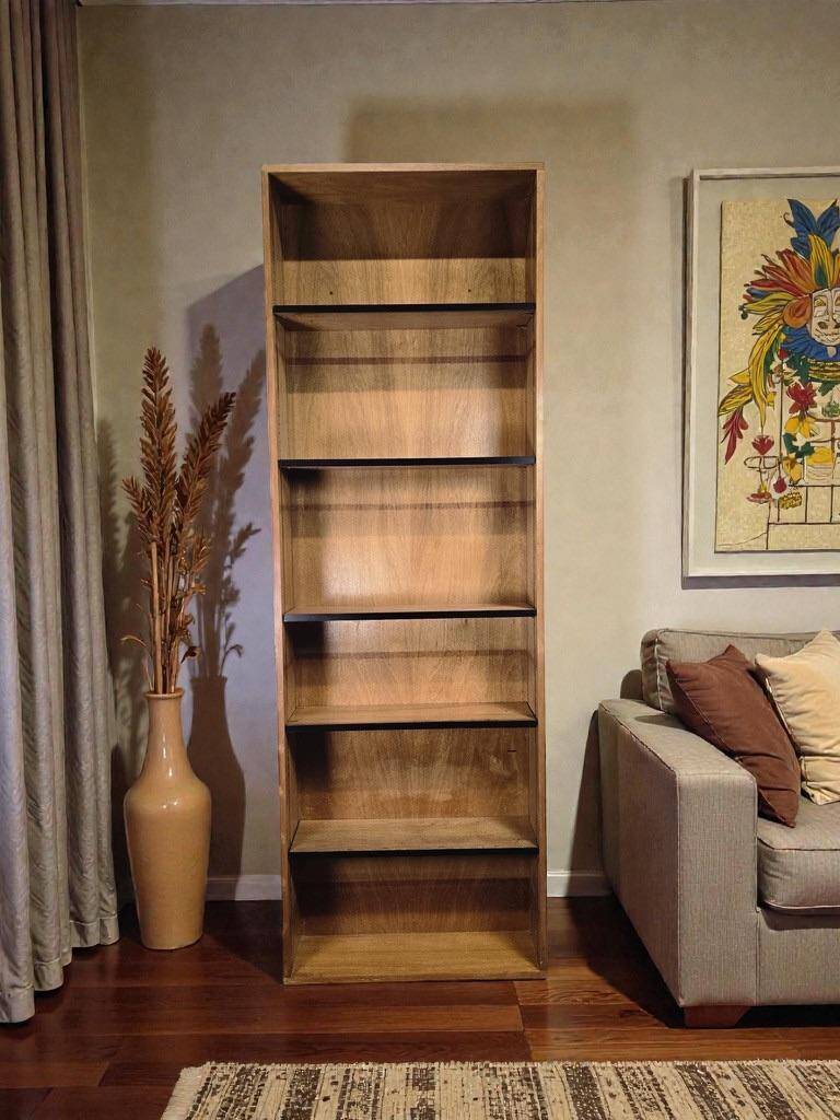 Armoire en bois peu profonde / bibliothèque / vitrine vintage
