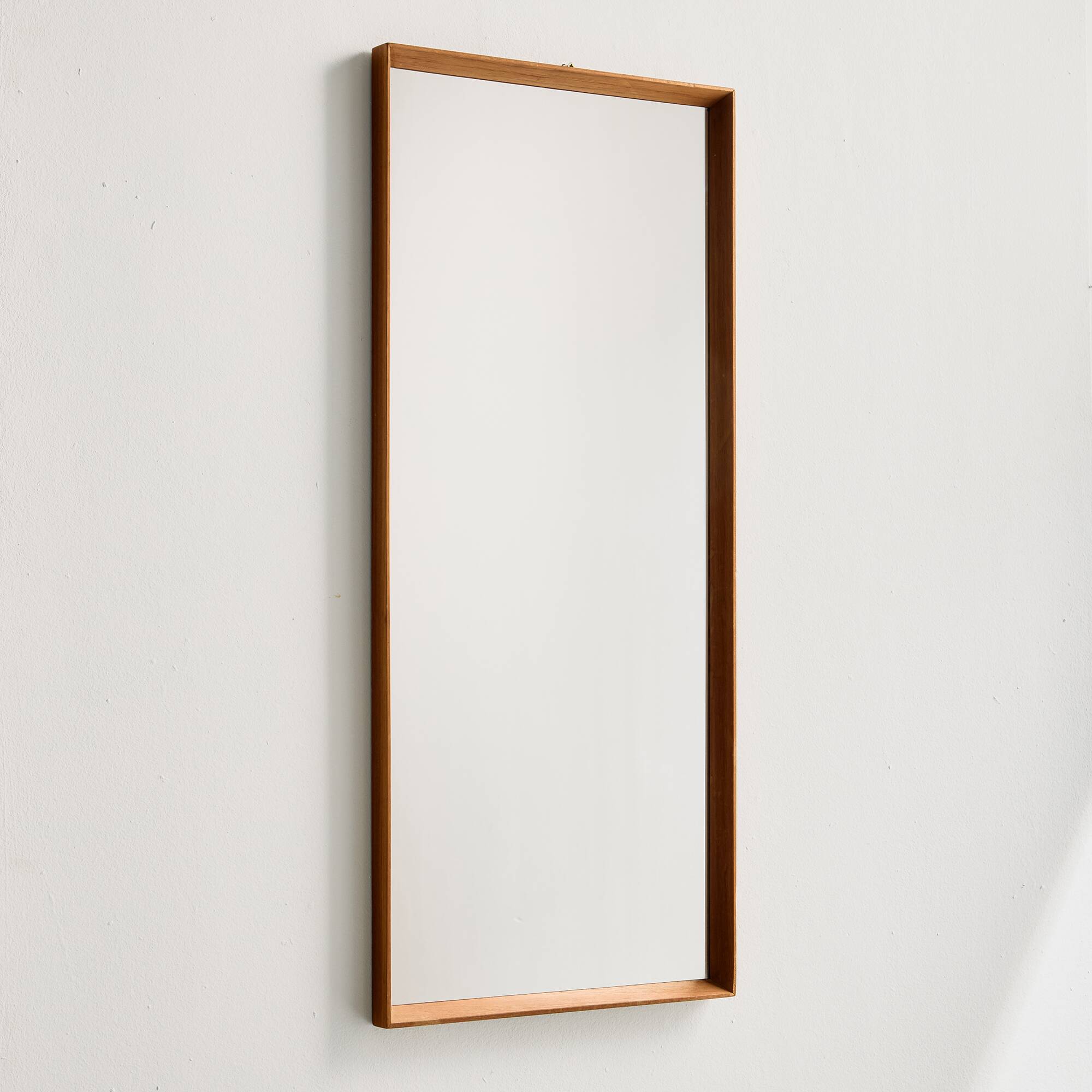 Framed mirror in teak