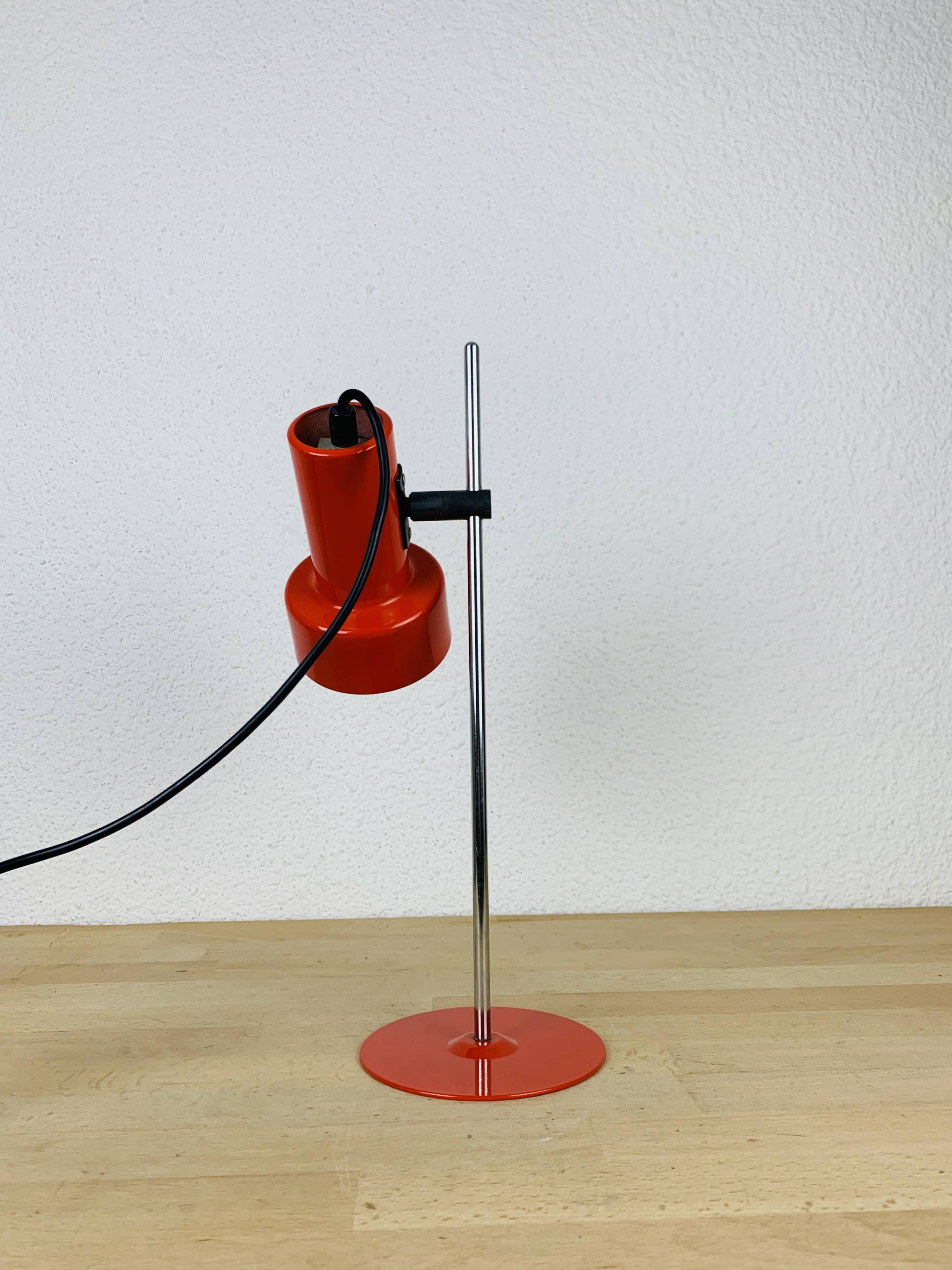 Stralux 70s red spotlight desk lamp