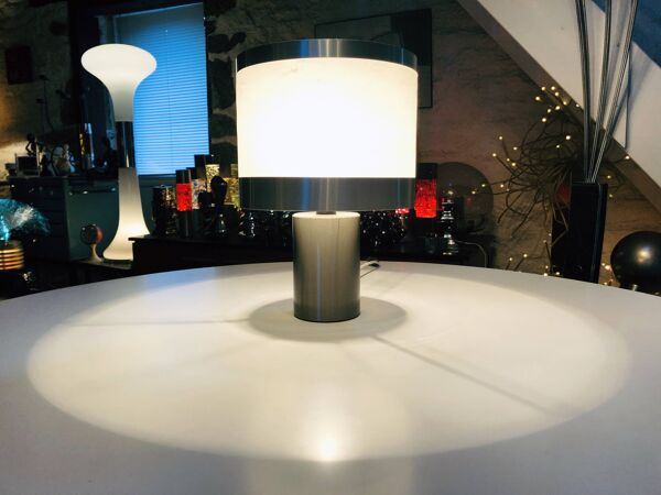 Lampe de table vintage • gioffredo reggiani • cylindre • acier brossé • 1970