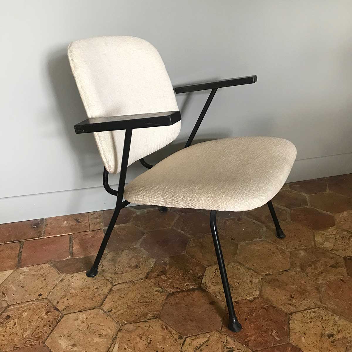 Kembo chair