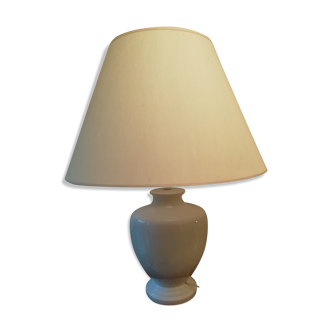 White earthenware lamp
