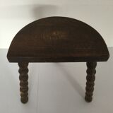 Tabouret en chêne tripode