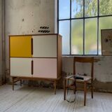 Teak-enfilade storage cabinet