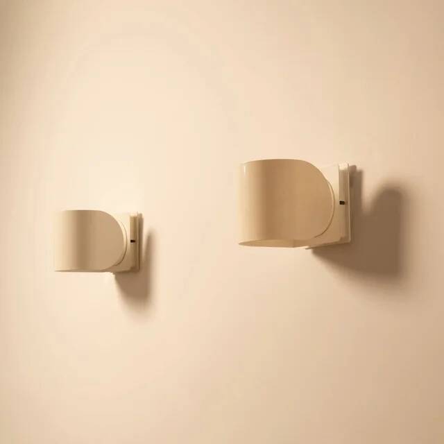 Pair of wall sconces - Italy