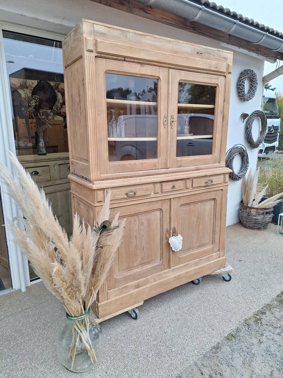 Solid oak dresser