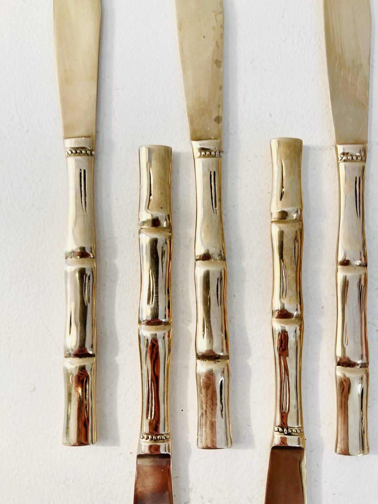 12 knives, Hollywood Regency - circa 1970