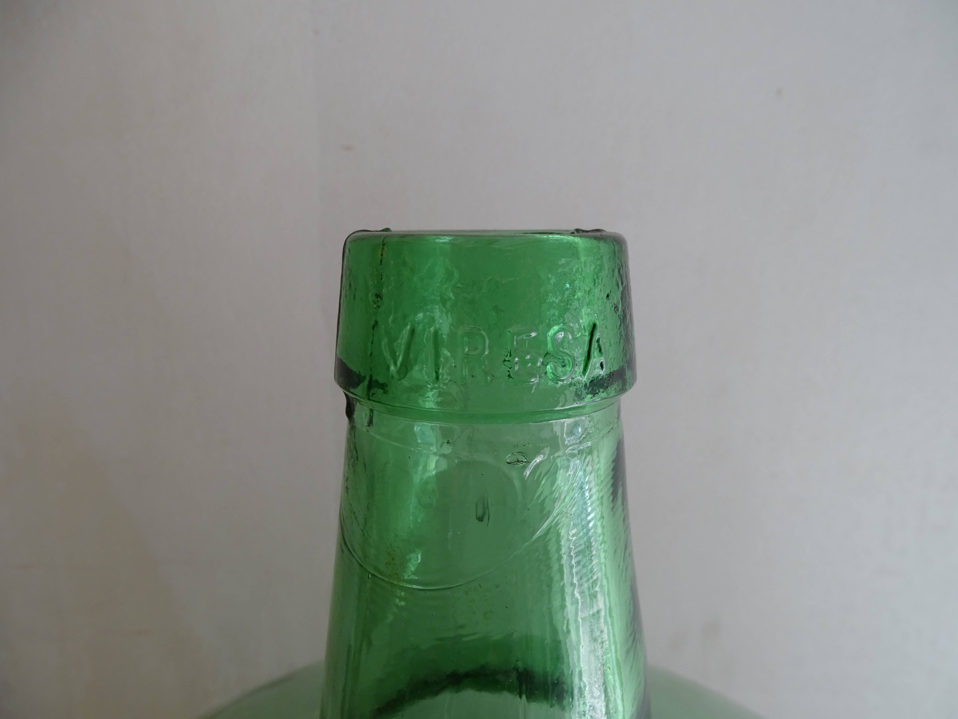 Demijohn