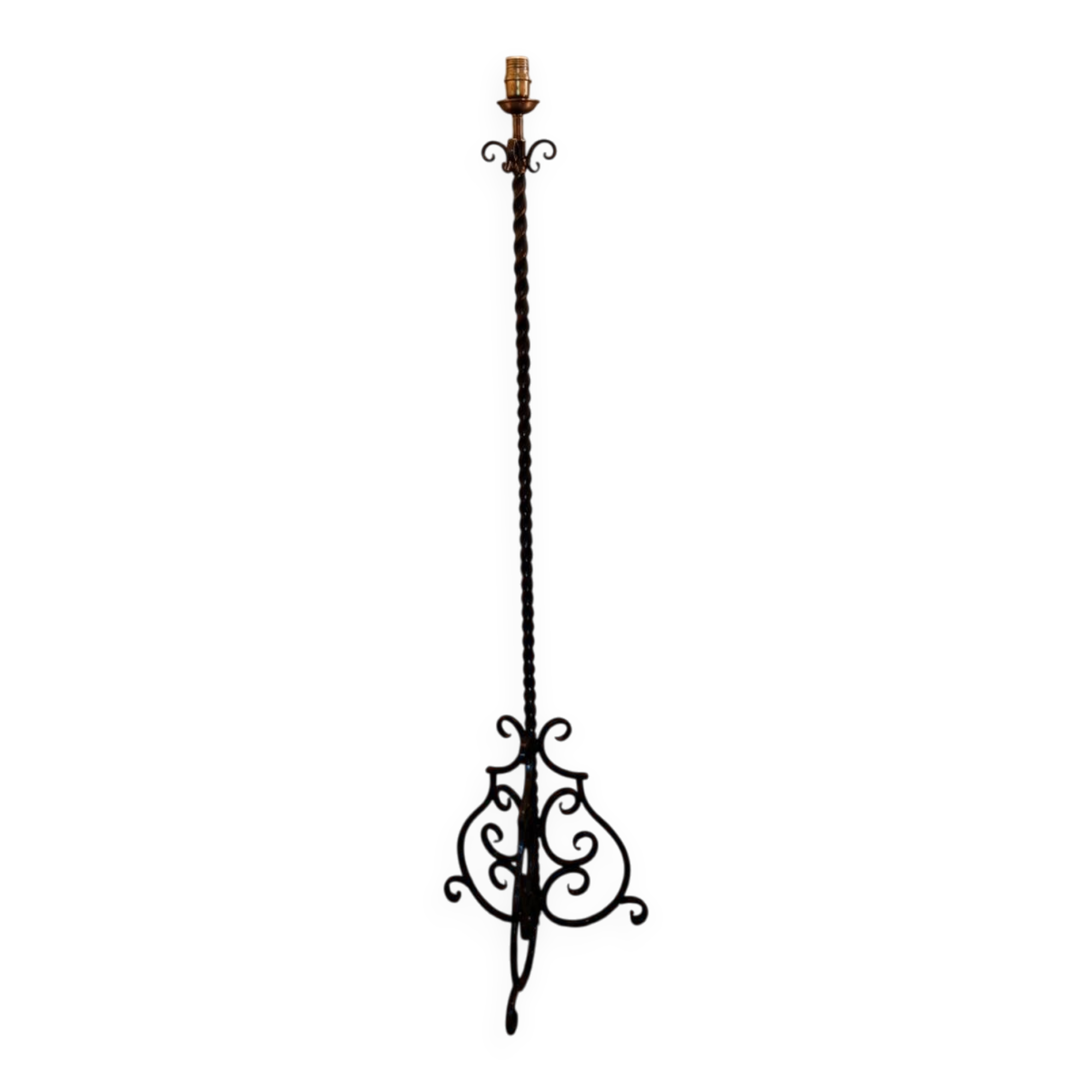 Lampadaire en fer forgé de qualité travail artisanal