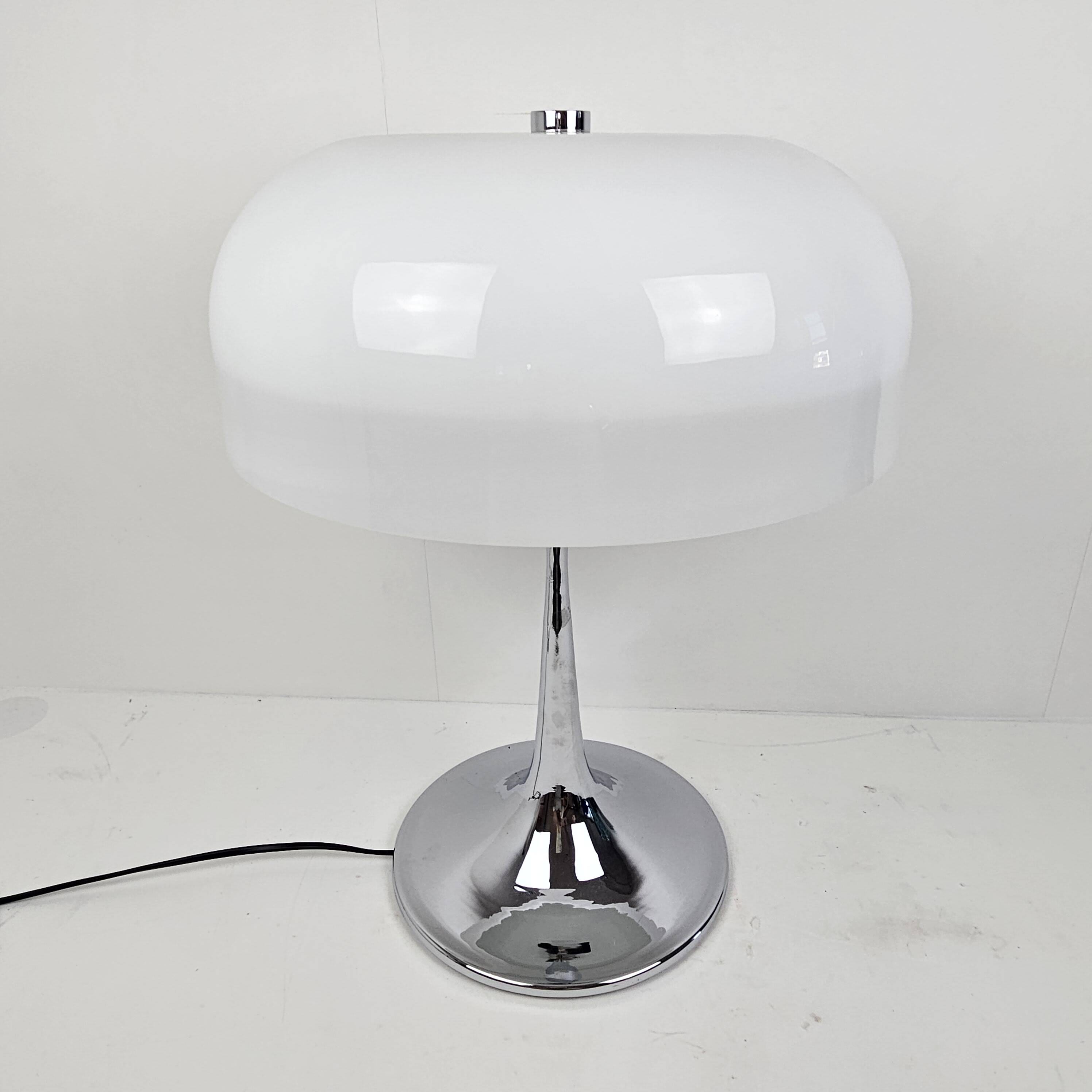 Lampe à poser champignon en métal chromé, Italie 1970