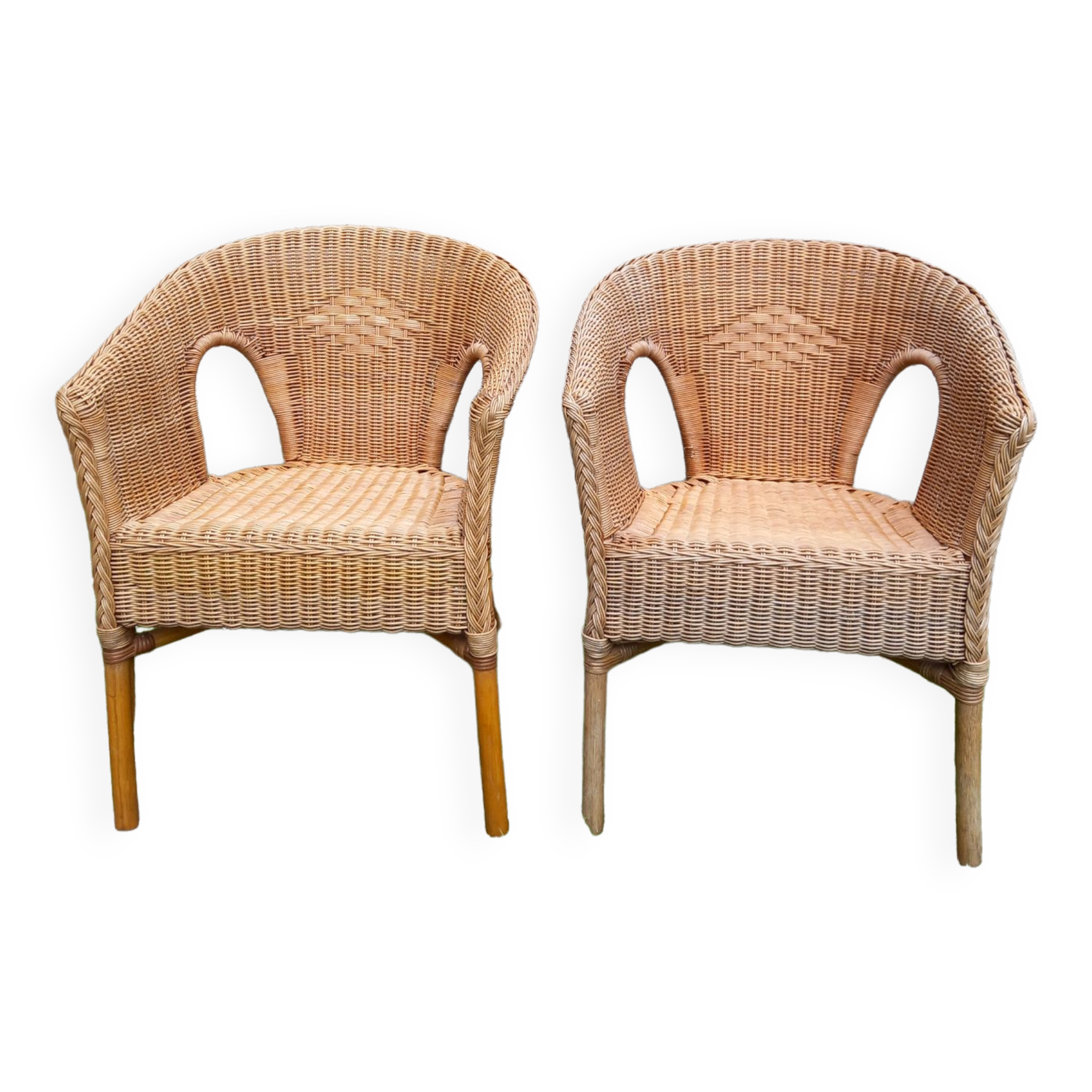 Set of 2 rattan armchairs