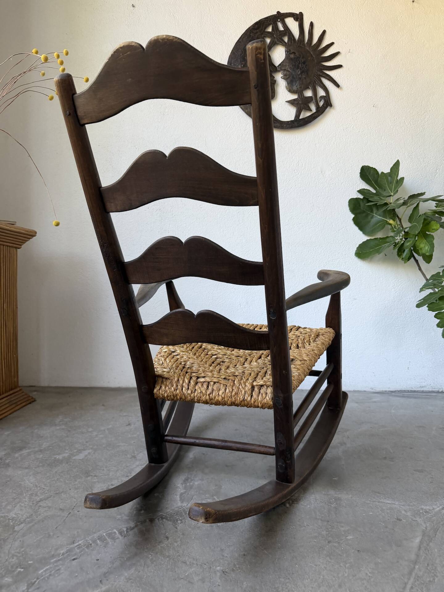 Rocking chair 1900 France cord