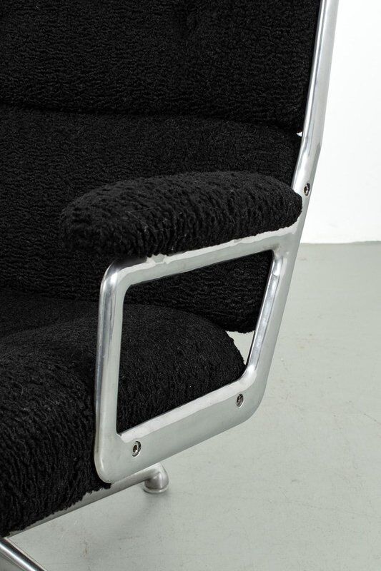 Vintage Lobby Chair by Charles and Ray Eames