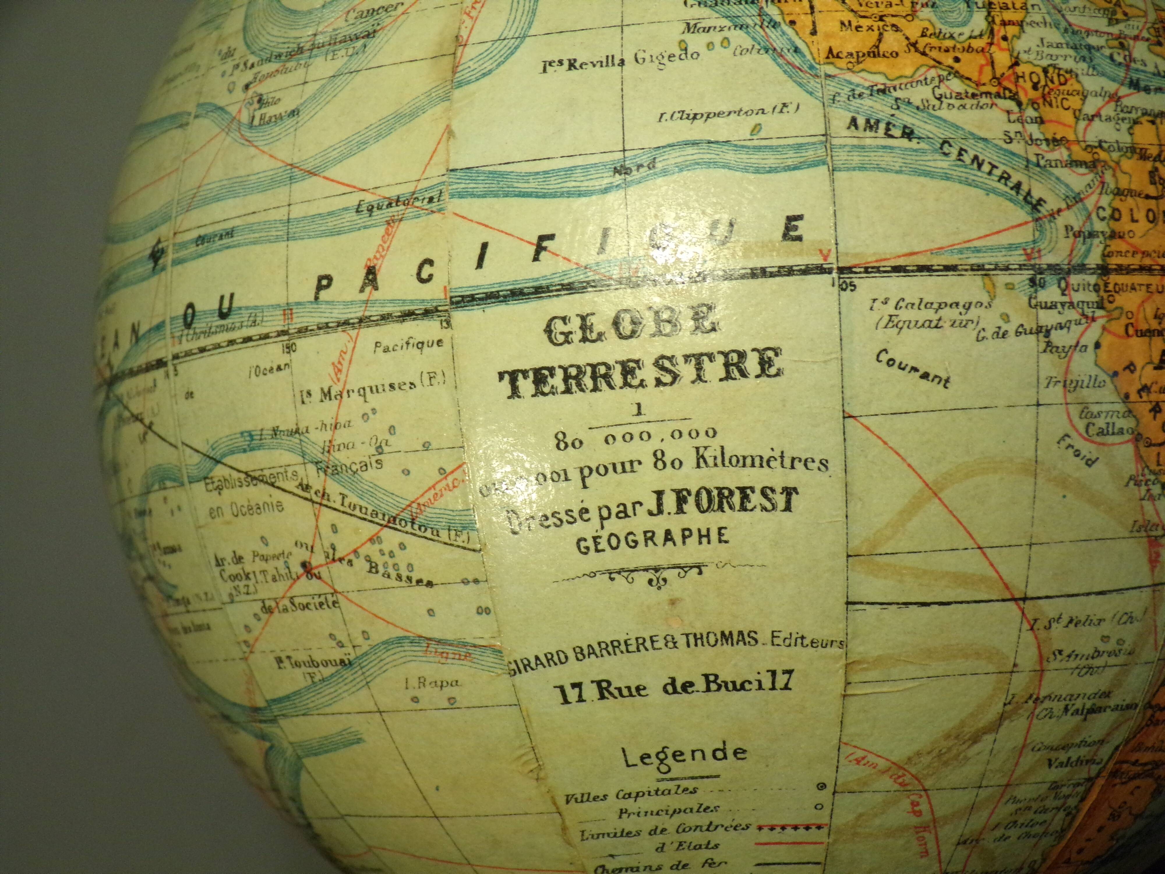 Girard and Barrère terrestrial globe by J.Forest 1950