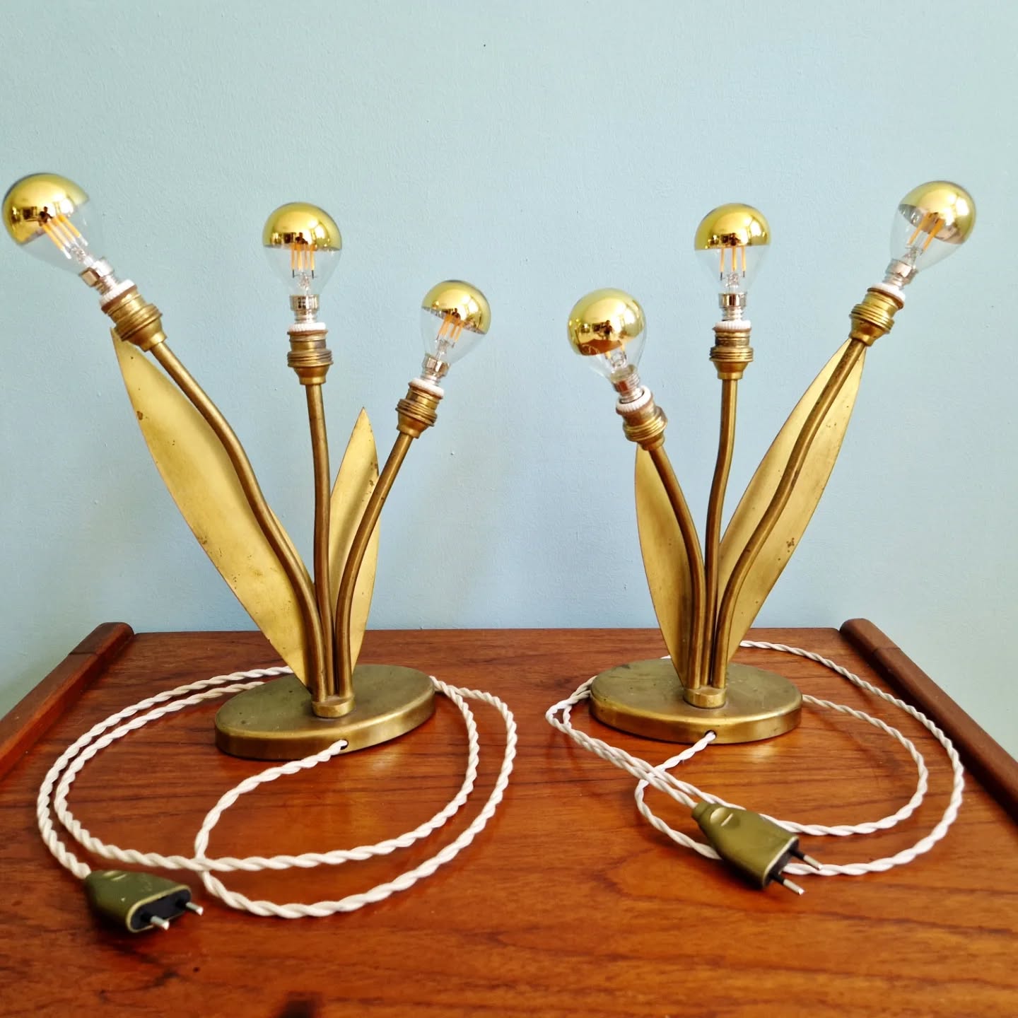 Paire de lampes florales en laiton, Mid-Century, années 1950-60