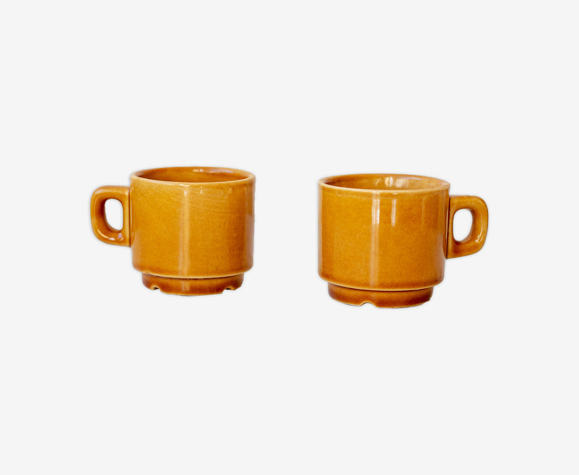Paire de tasses à café jaune ocre