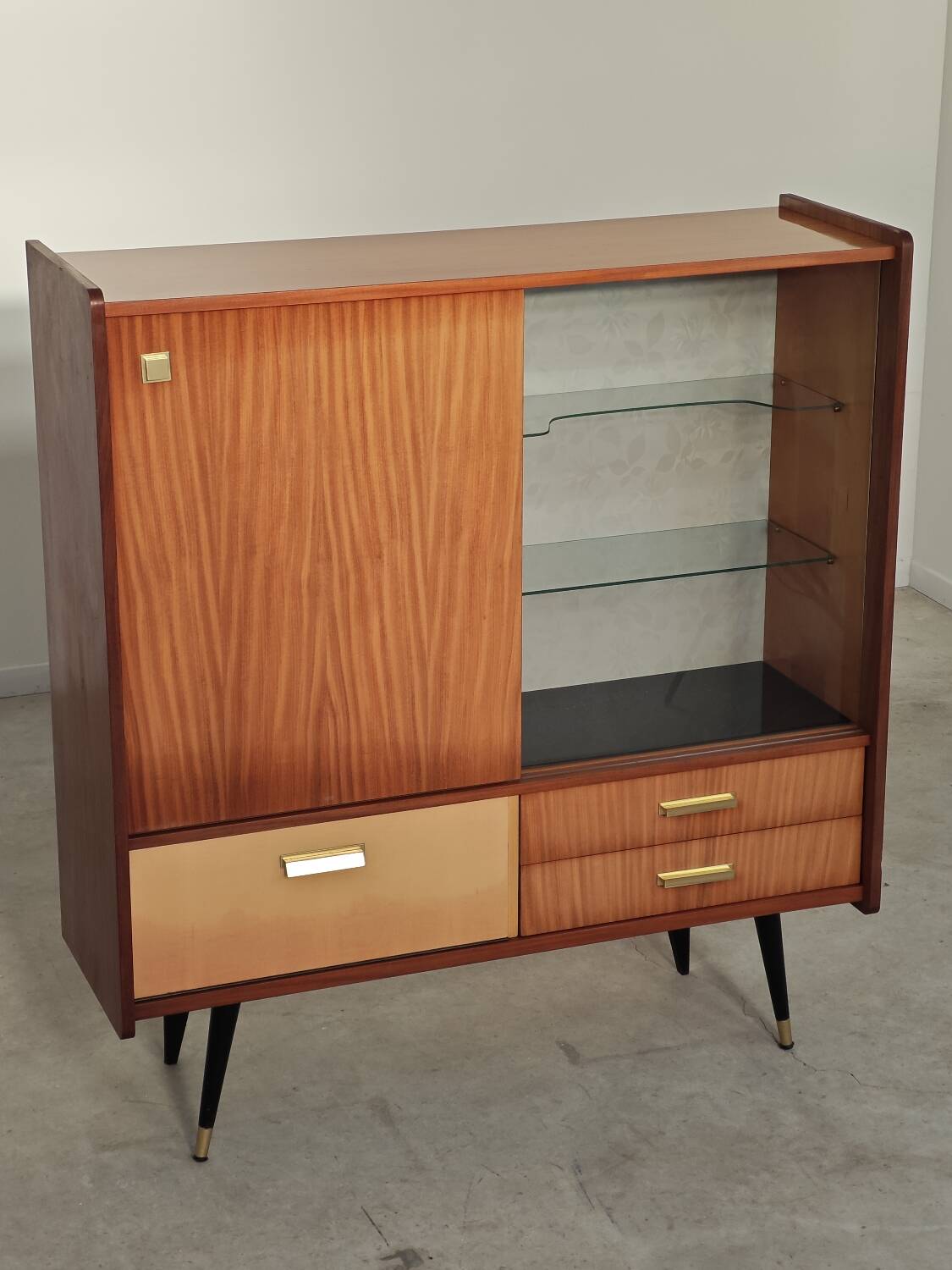 East German sideboard/glass cabinet from the 1960s