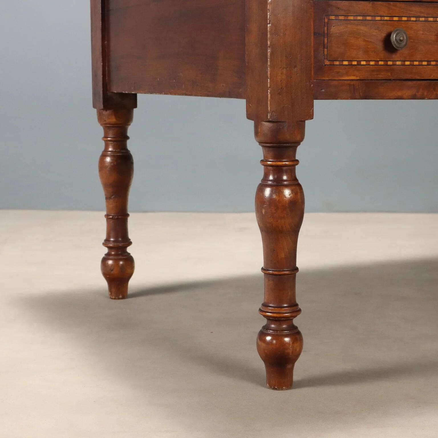 Antique writing desk in walnut, Italy, 20th century