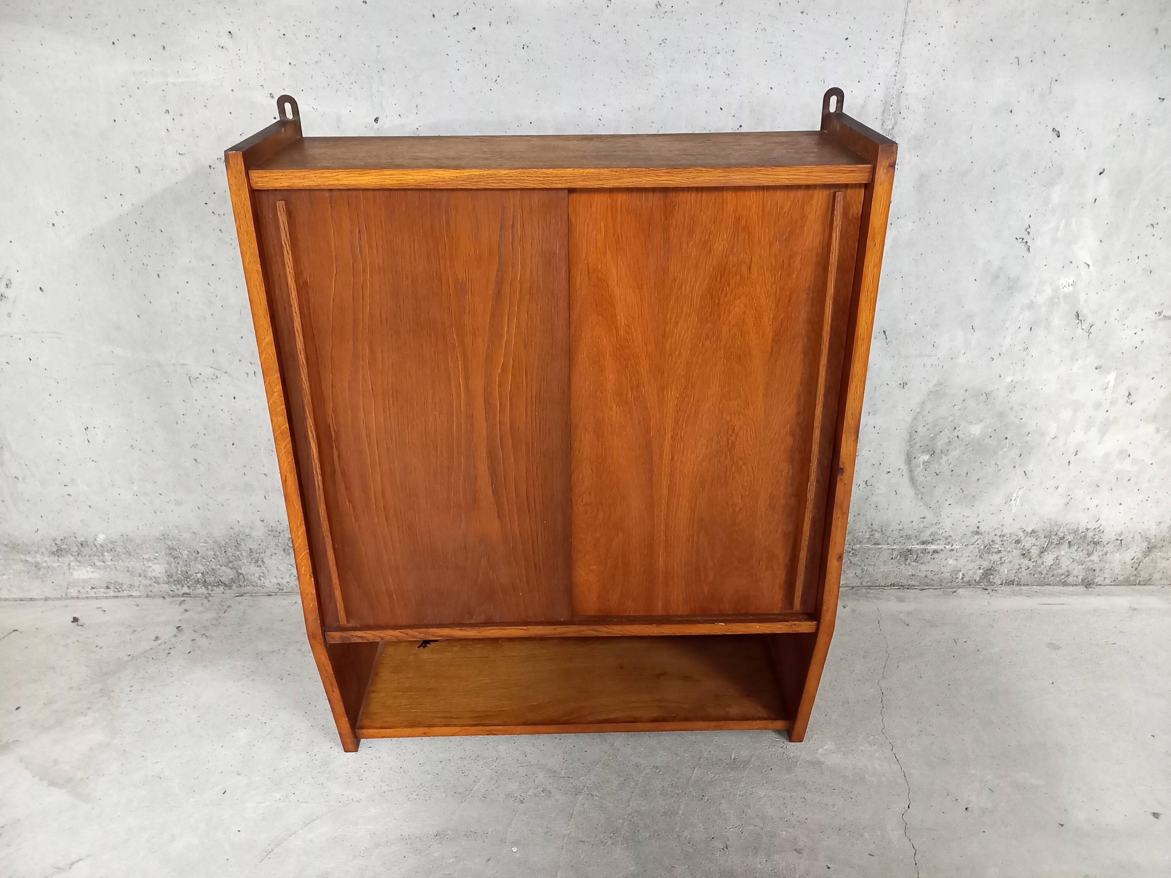 Wall shelf in wood 50/60