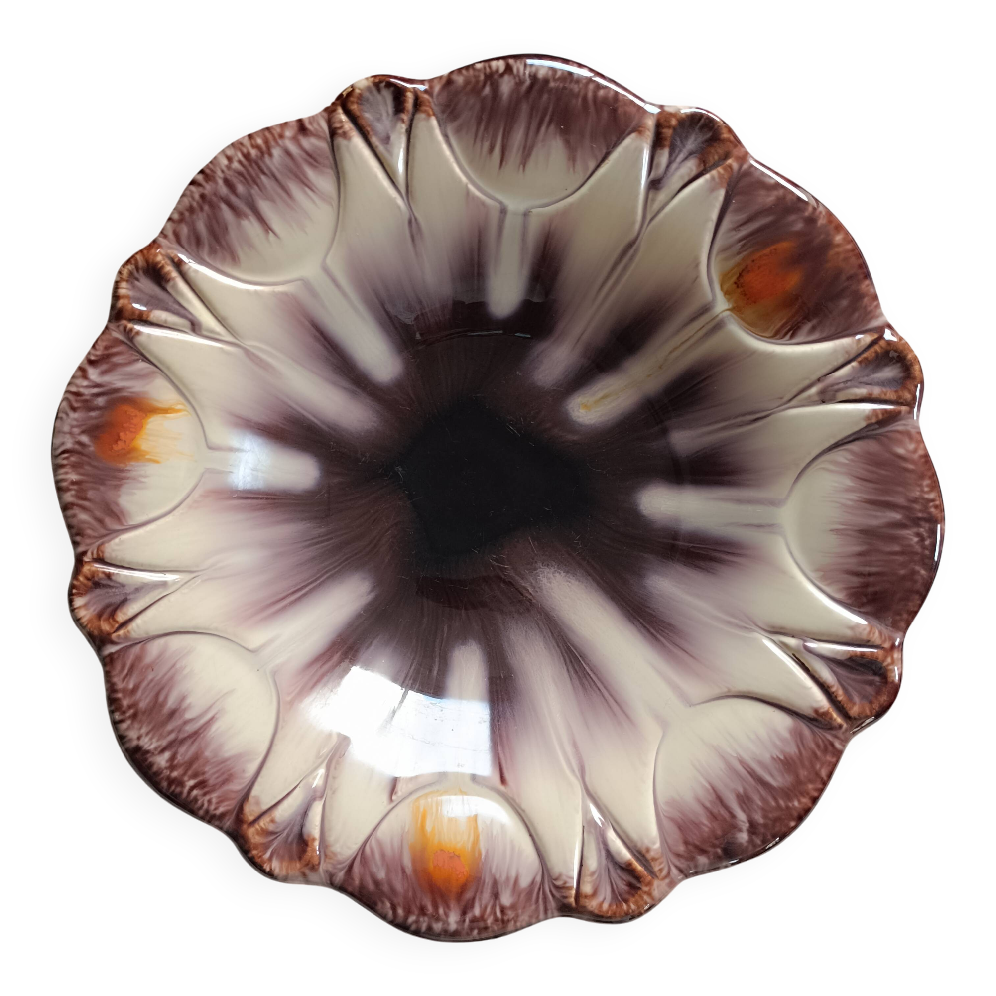 Vintage glazed compote dish. Flower. East Germany.