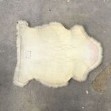 Two-coloured sheepskin