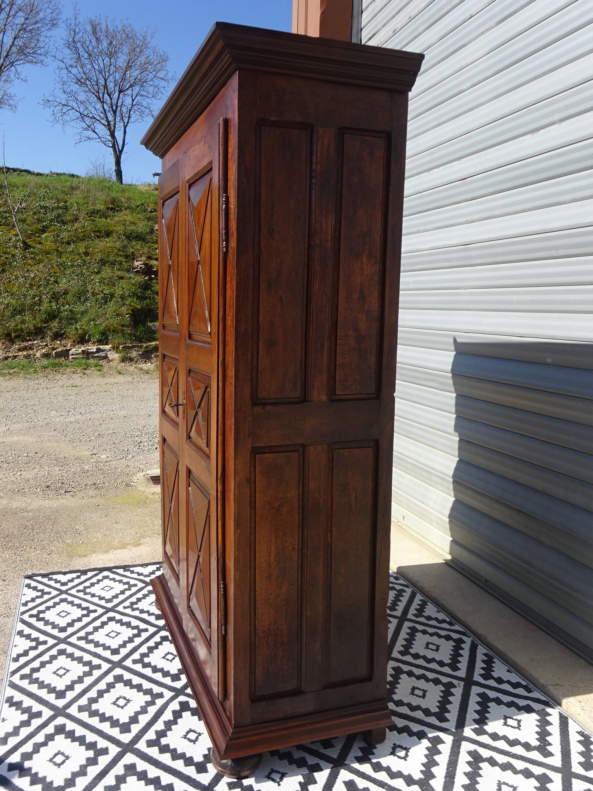 Antique Louis XIII wardrobe, diamond points