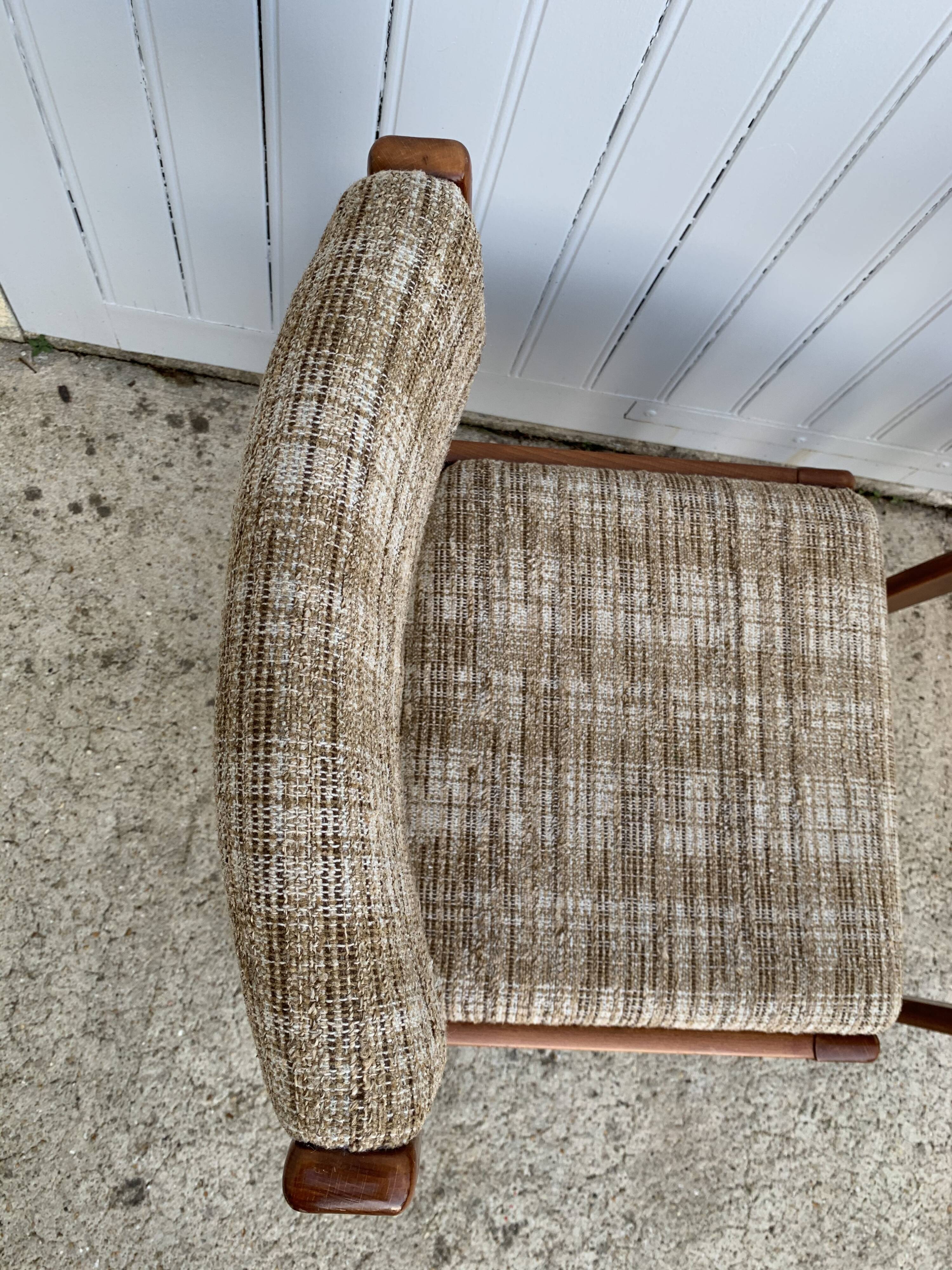 Pair of vintage chairs 1970