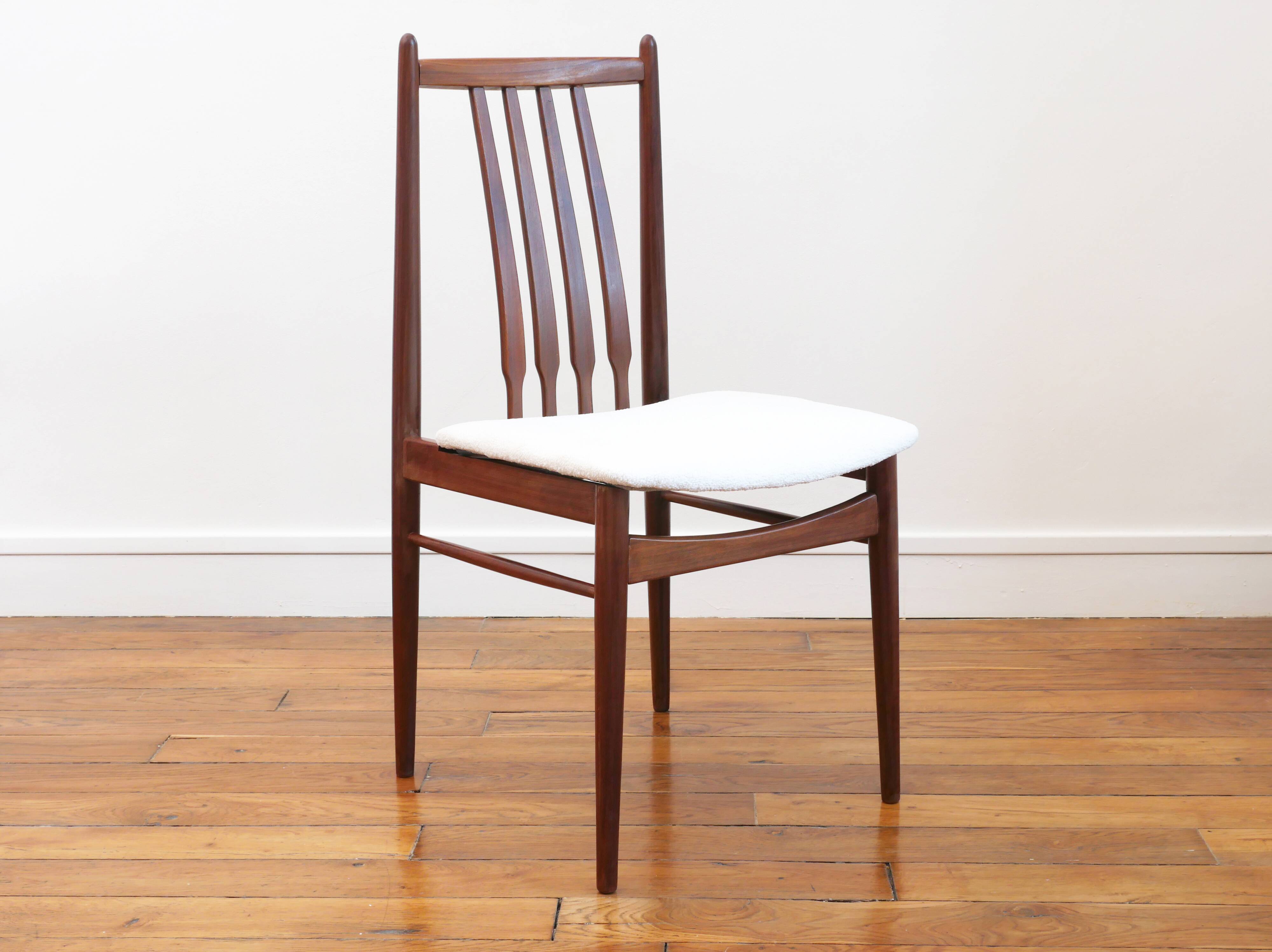 Chaise scandinave en teck