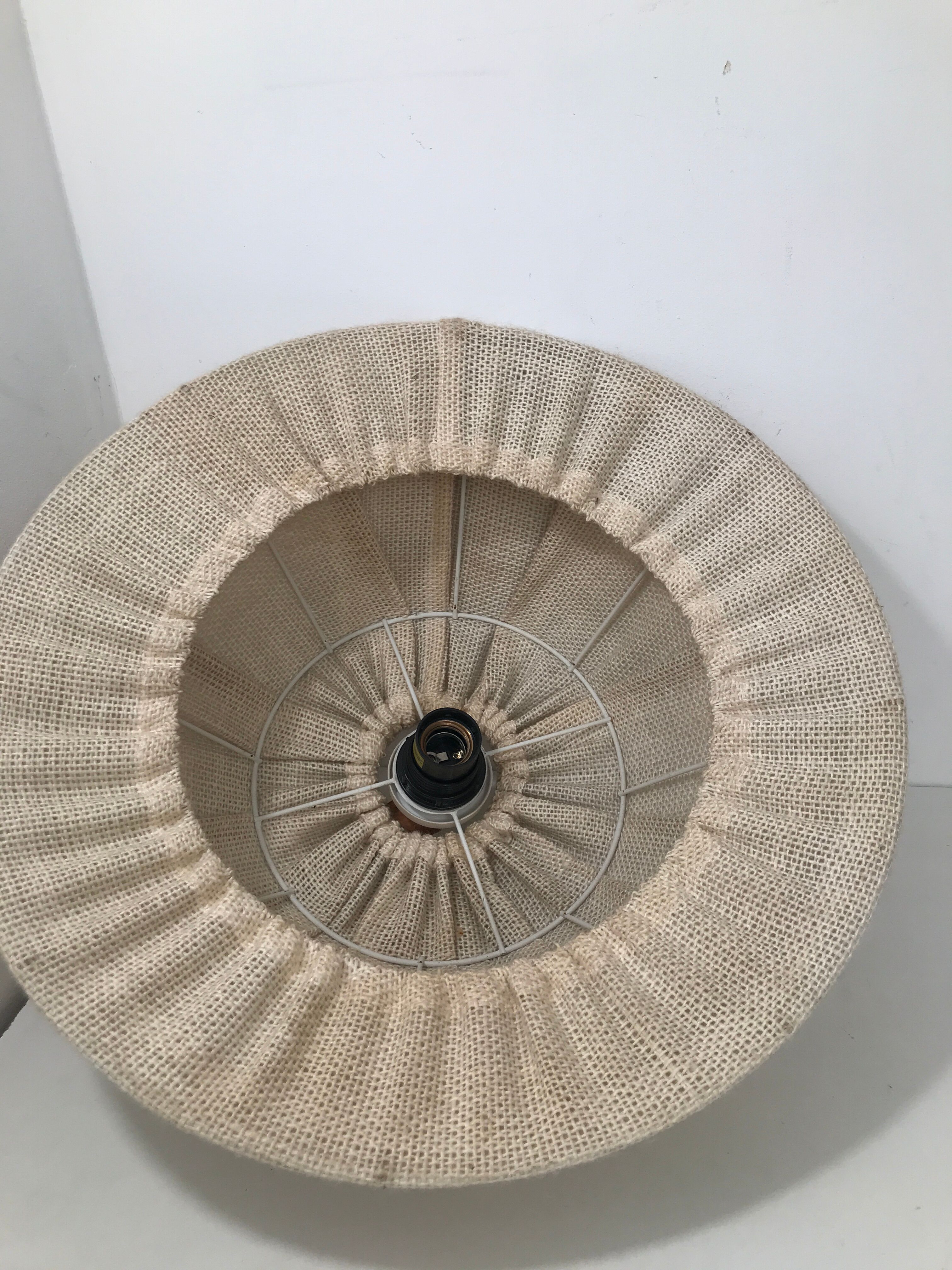 Hanging lamp in linen wood and wool