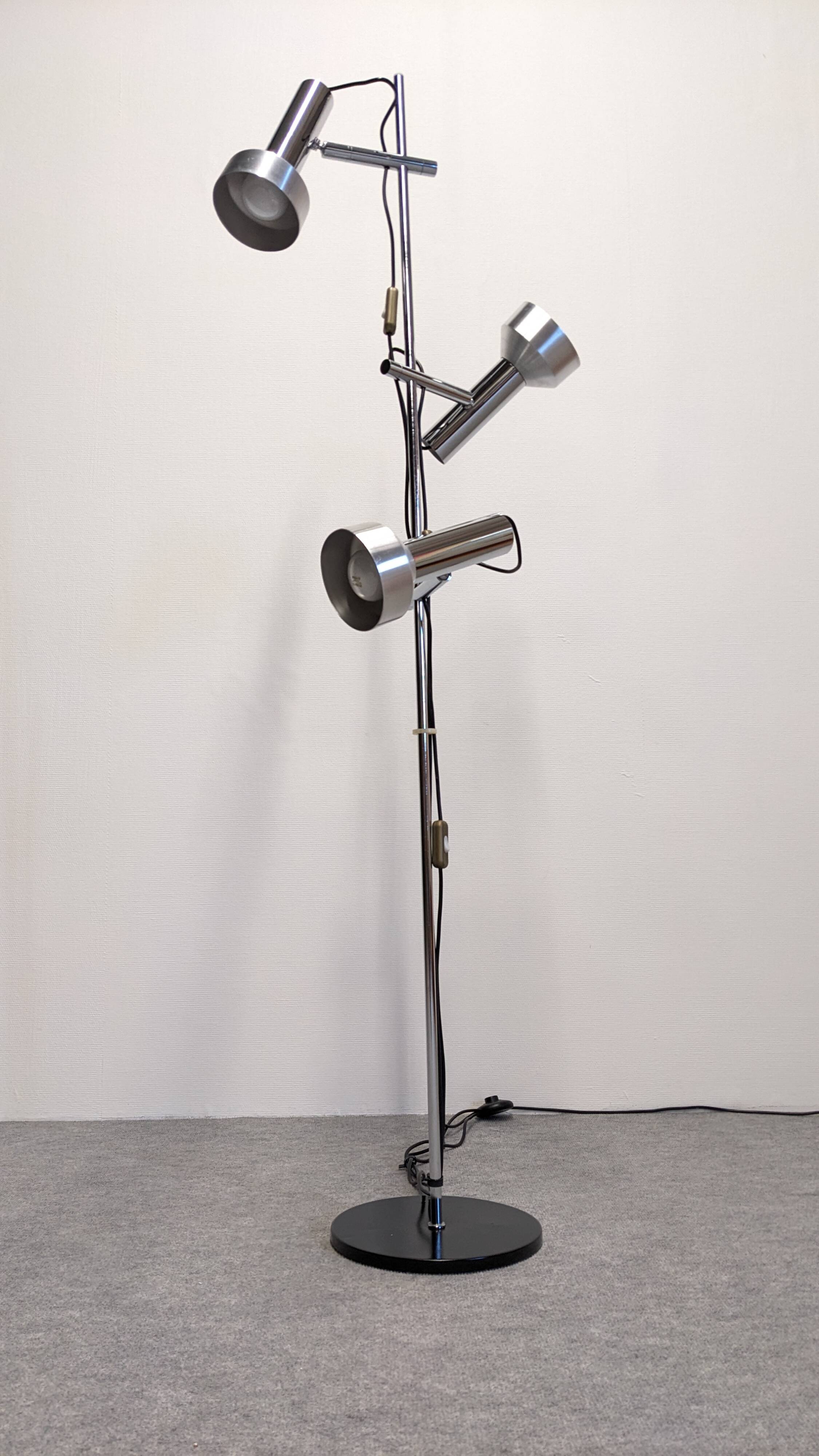 Three-spot floor lamp in chrome metal by Philips, Netherlands circa 1970.