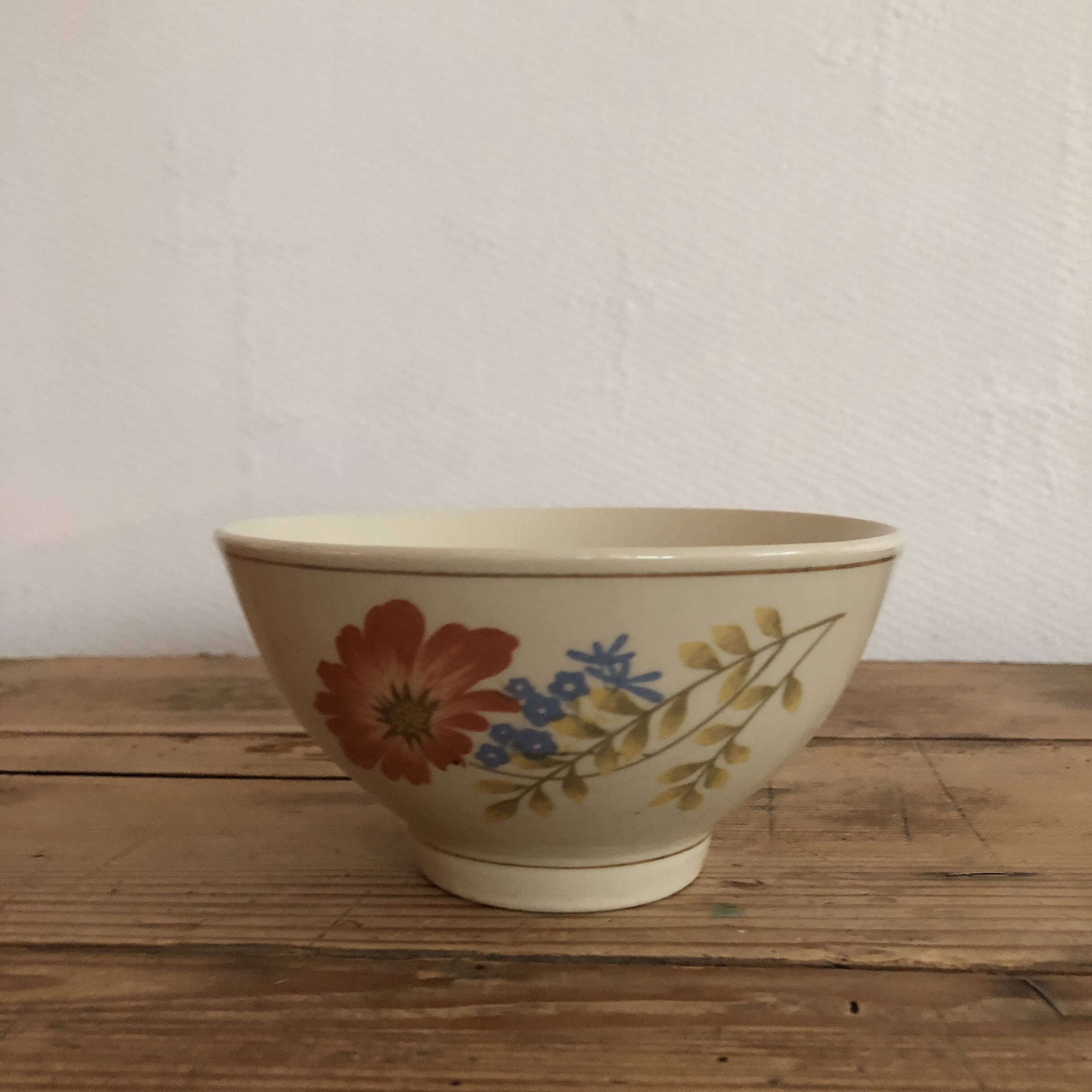 Earthenware bowls