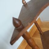 Hanging corner wall shelf