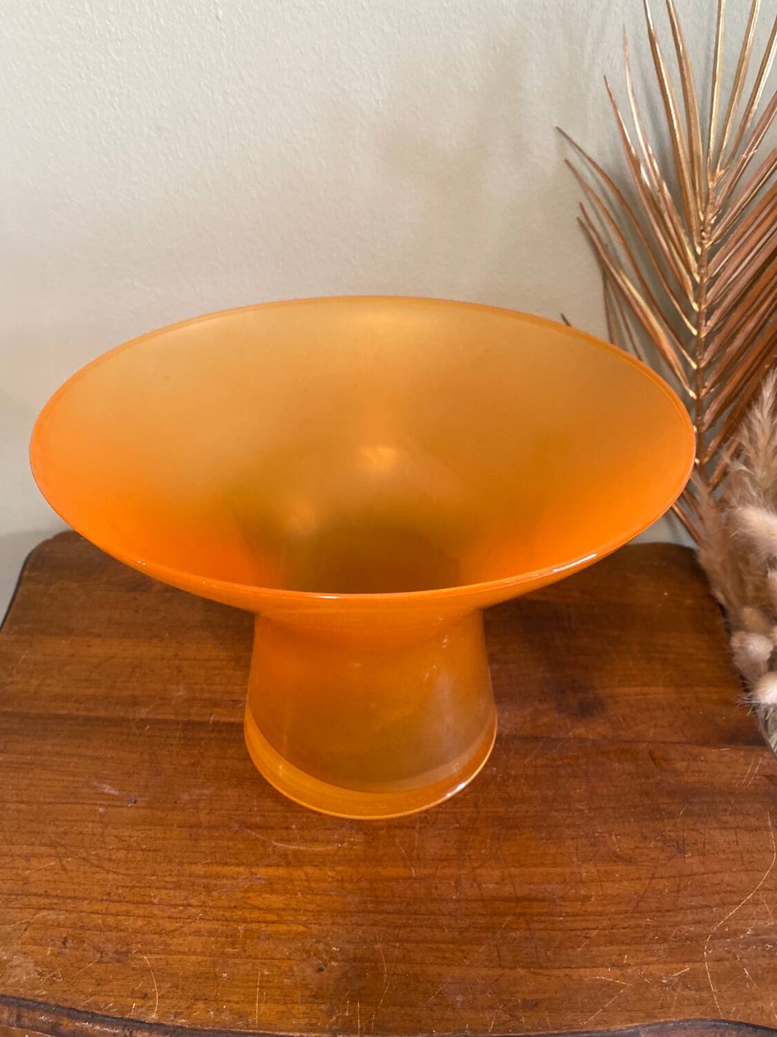 Vase en verre orange