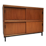 Cabinet du milieu du siècle
