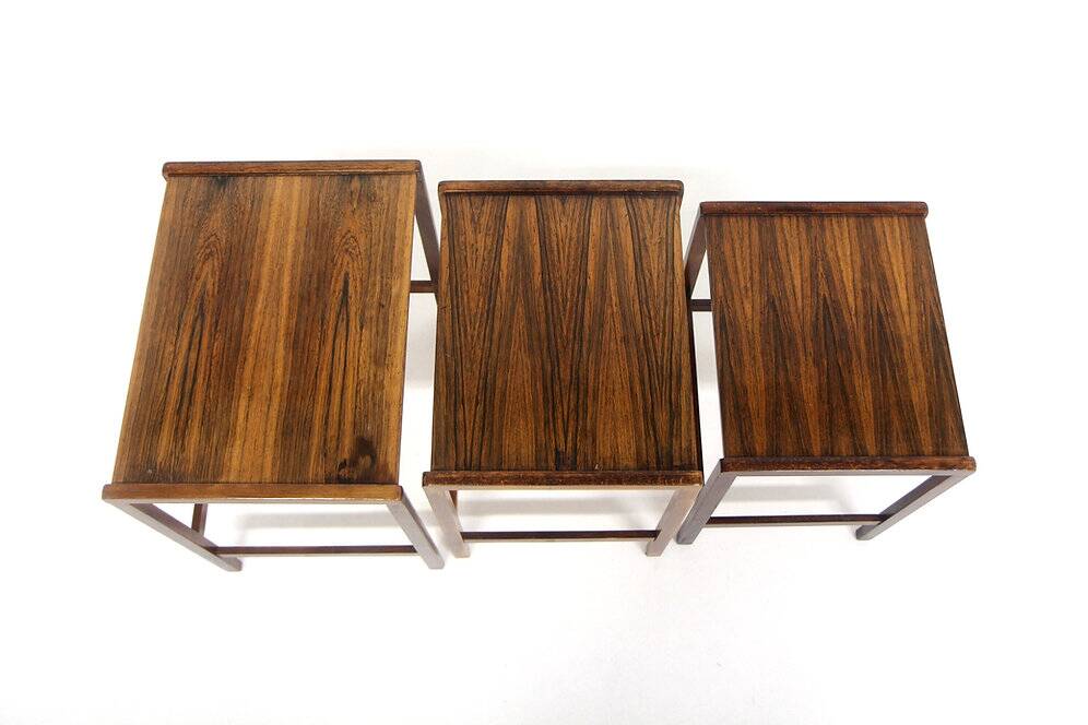 Set of 3 Scandinavian nesting tables in rosewood, Sweden, 1960.