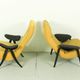 Theo Ruth pour les chaises Artifort Modèle 107 et 137 en Hallingdal Kvadrat.