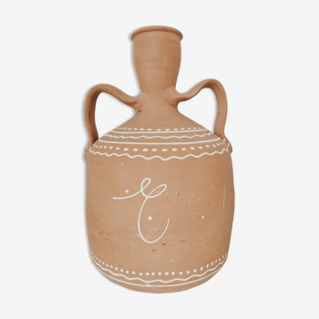 Ansé vase in terracotta decoration white paint