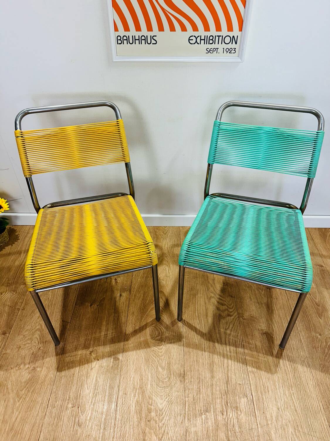 Duo scoubidou chairs