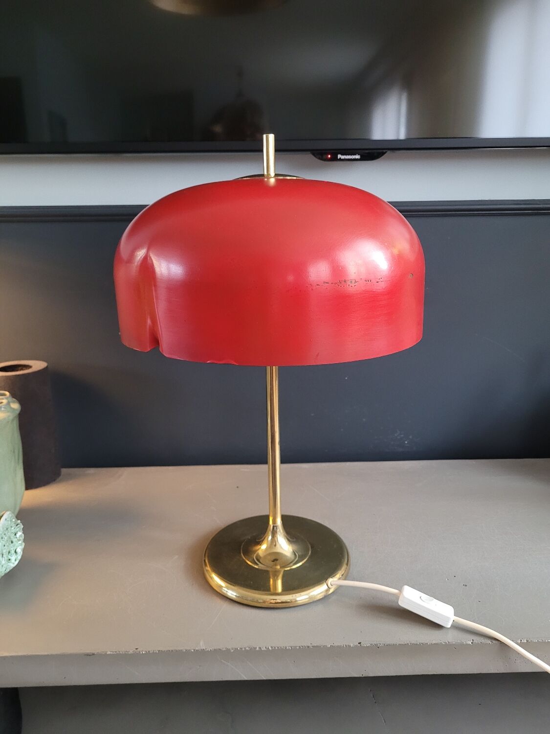 Vintage table lamp with bell shade and brass base