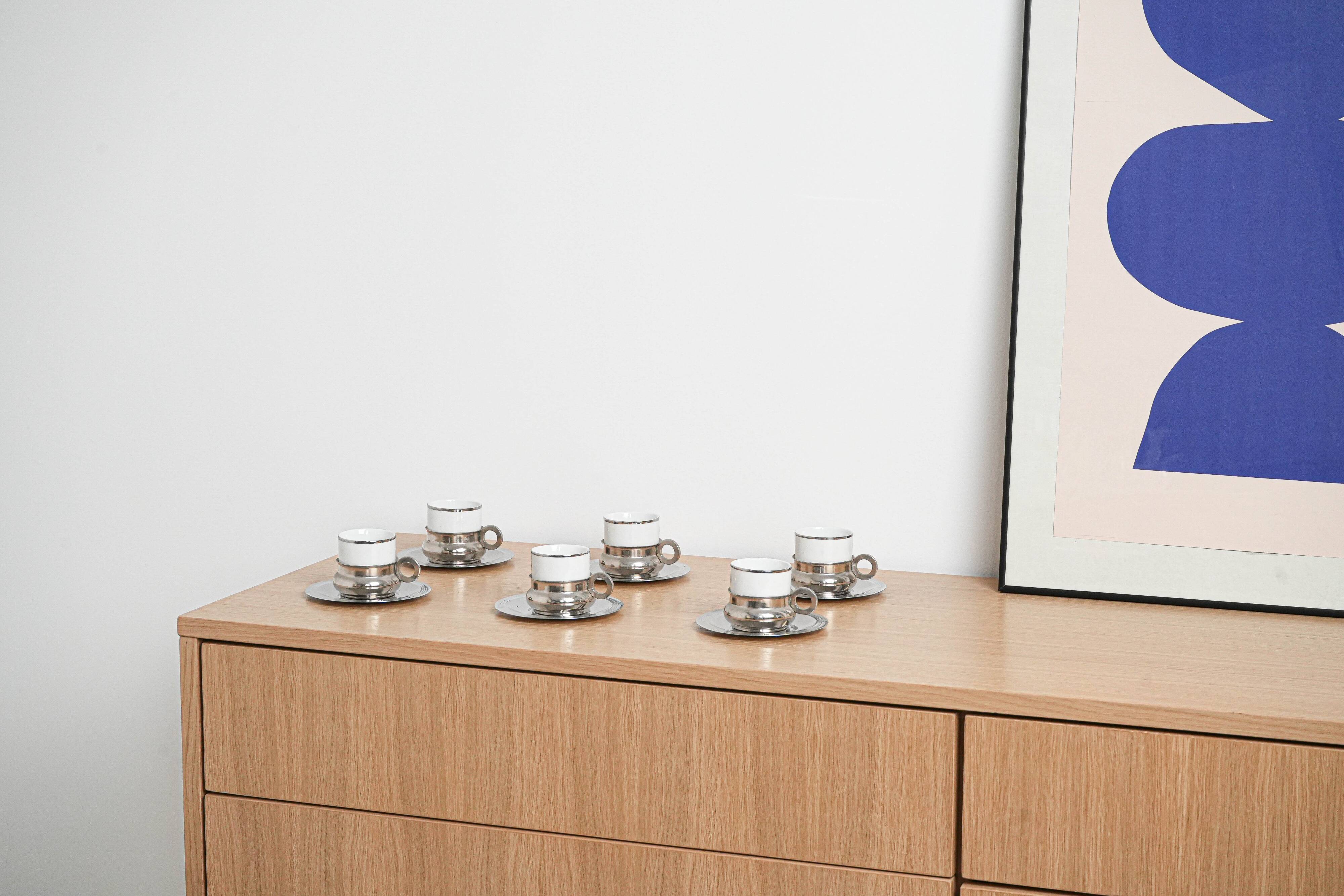 Set of porcelain cups, Italian design, 1980s, production: Italy