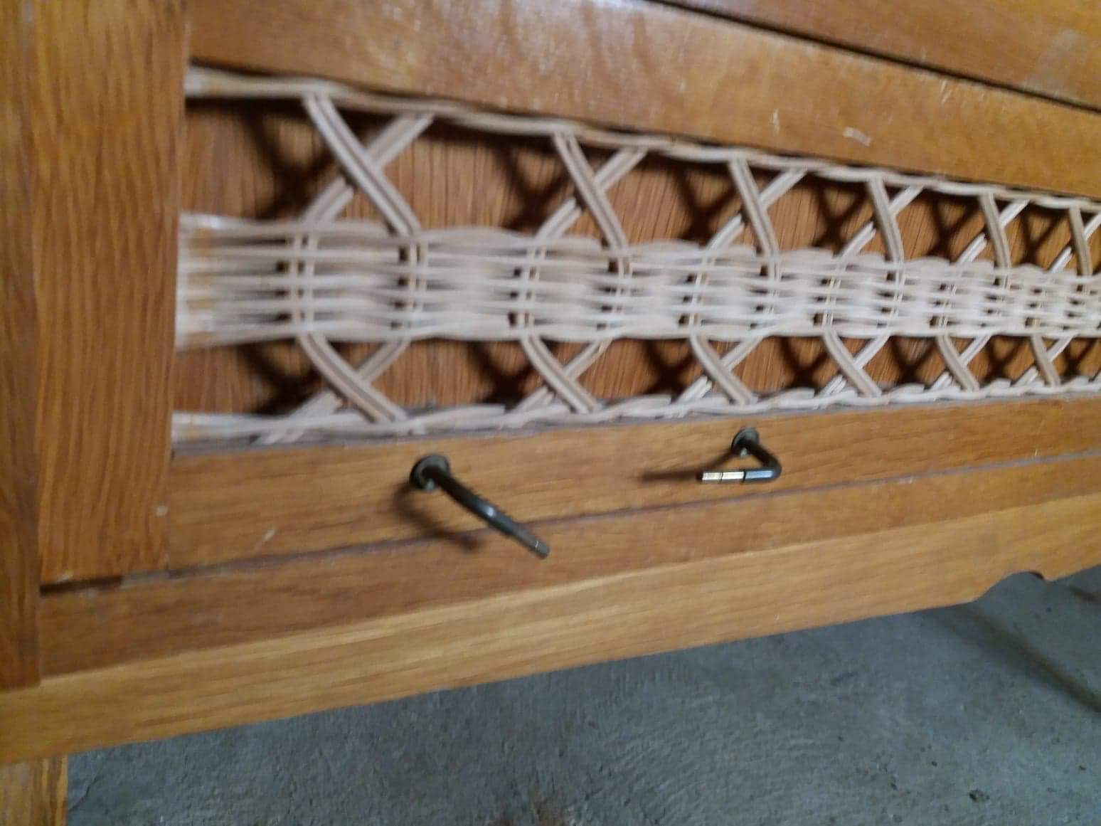 Chest of drawers vintage rattan feet compass