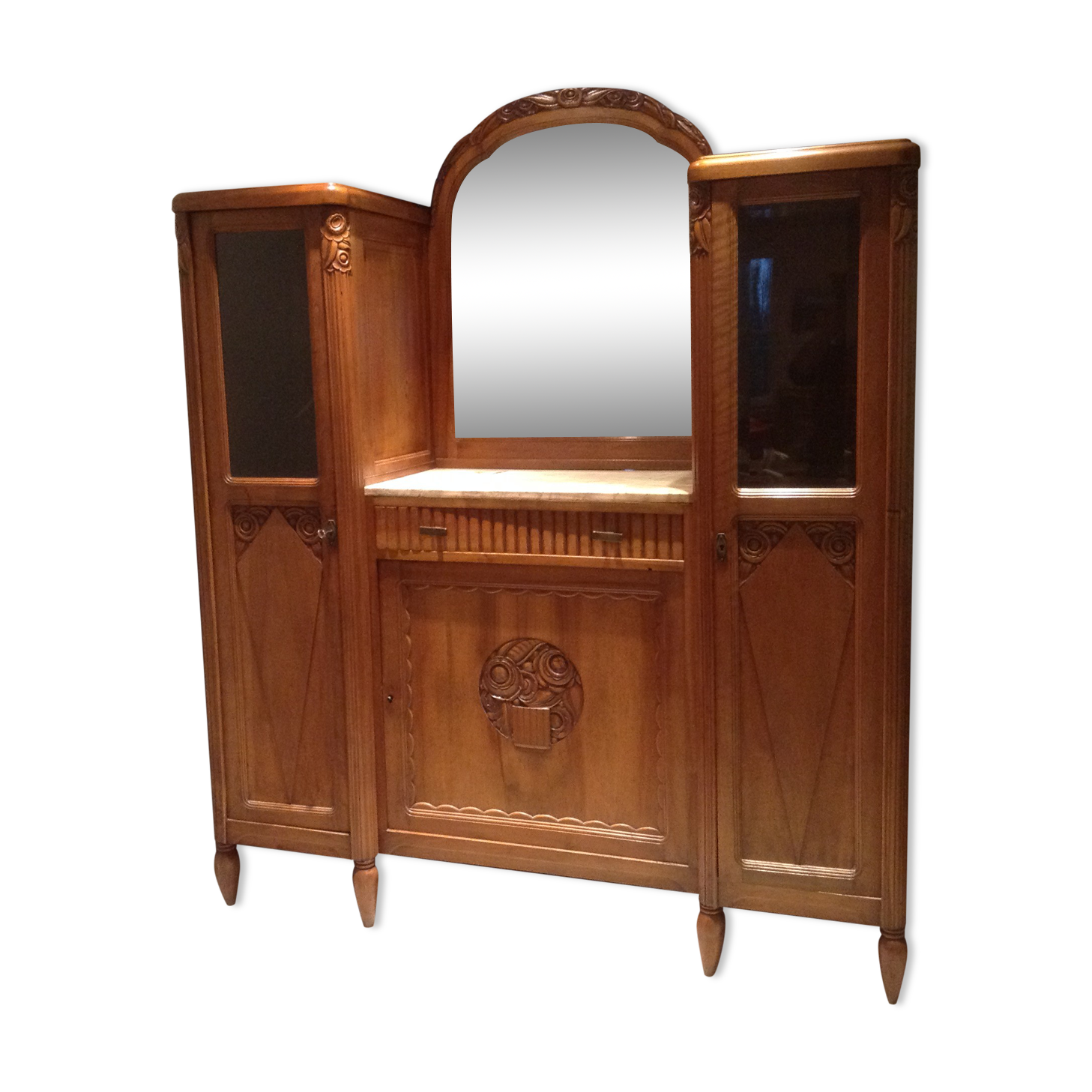Art deco dressing table