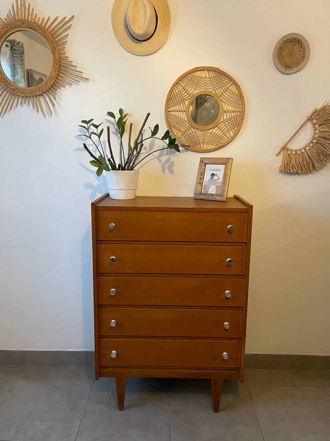 Vintage 1960s chest of drawers/dresser