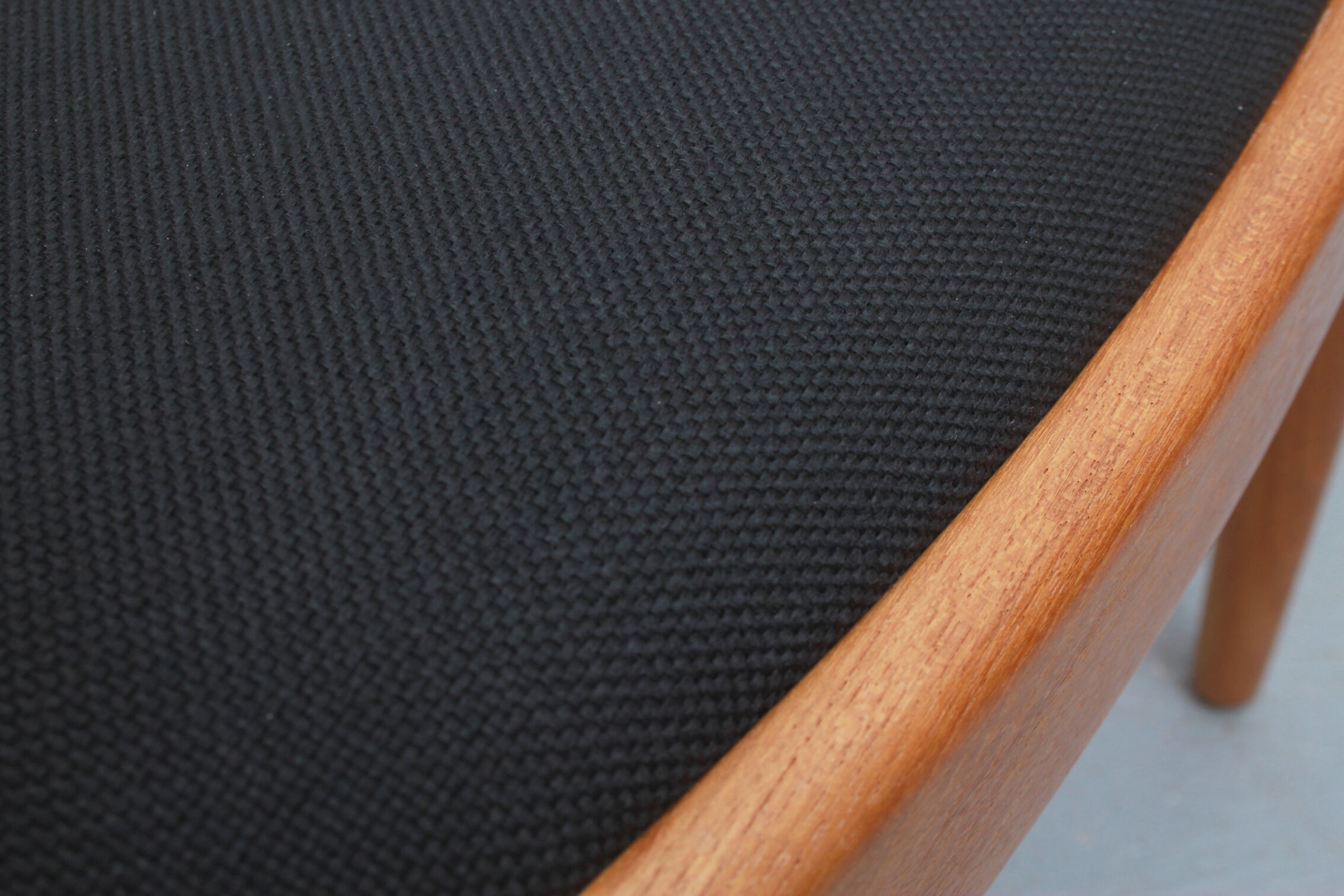 1970s armchair in oak, Juul Kristensen